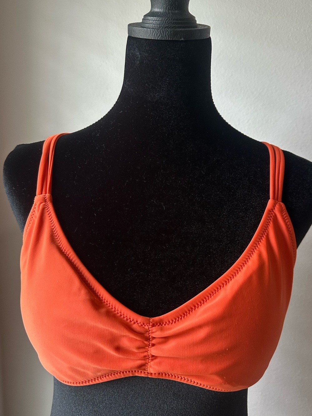 Women's Orange Volcom Bikini Top๐๐ - Picture 1 of 8